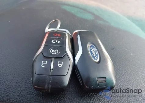 2016 Ford Explorer Limited из США, поврежденный, VIN 1FM5K8F89GGC49065